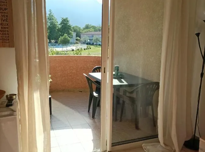 T2 Bord De Mer/piscines *